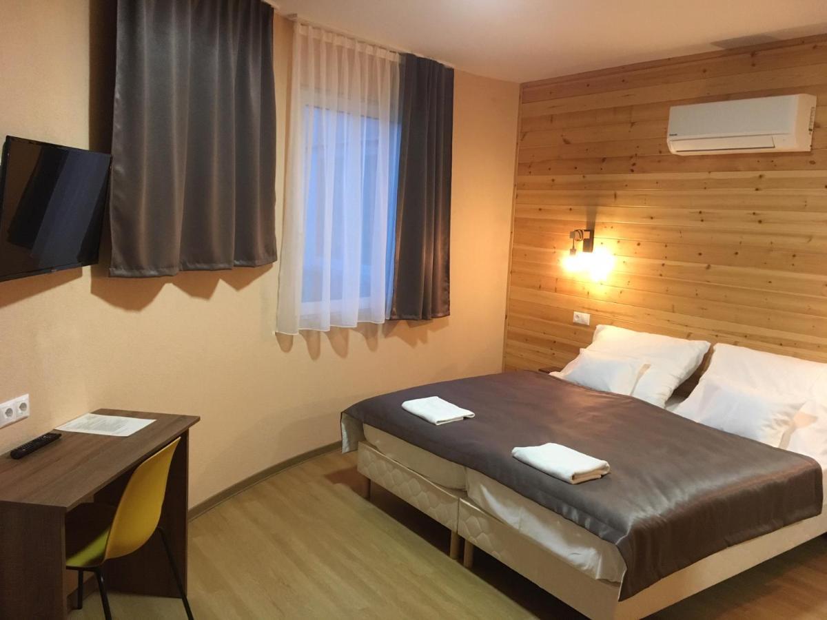 Nautilus Etterem Es Panzio Hotel Dabas Buitenkant foto