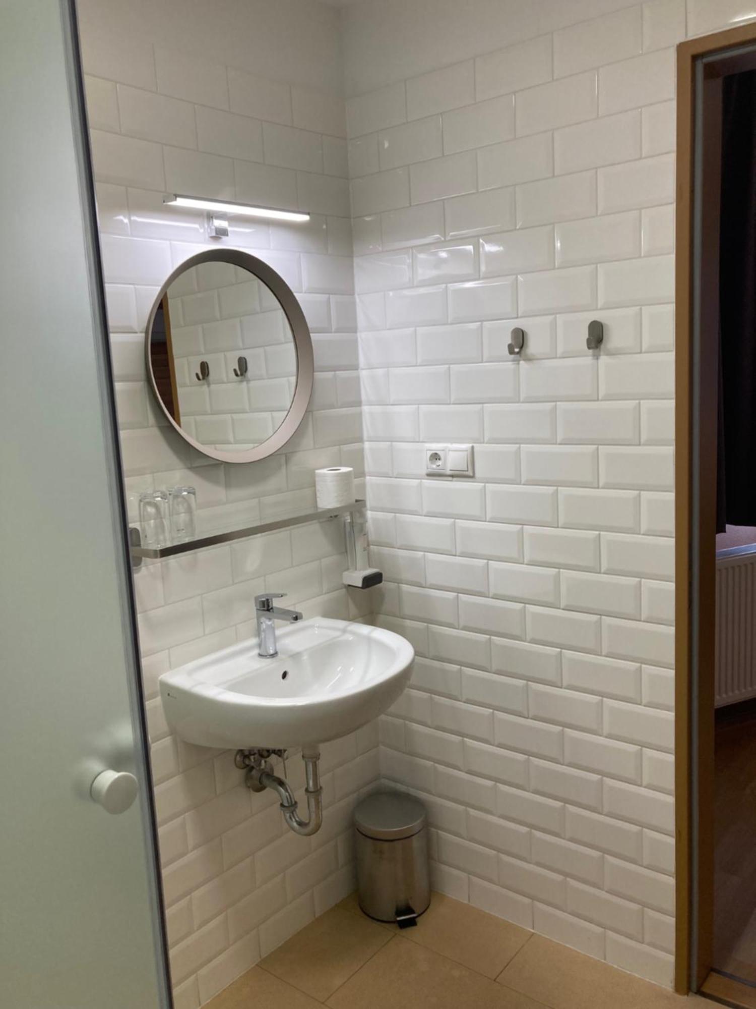 Nautilus Etterem Es Panzio Hotel Dabas Buitenkant foto